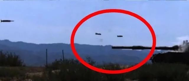 火箭弹直奔中国坦克:巨响后,美军害怕了