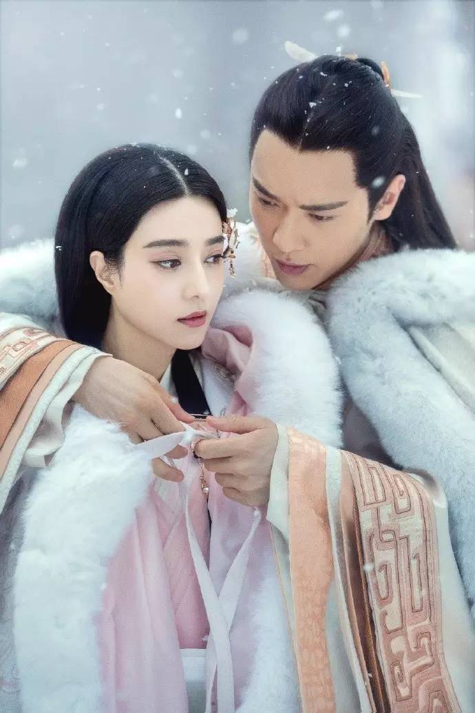 他们竟齐撒狗粮,受到一万点的暴击!