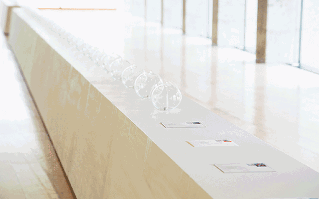 新闻客户端  最近日本栃木县的宇都宫美术馆在办一场特别的展览,它