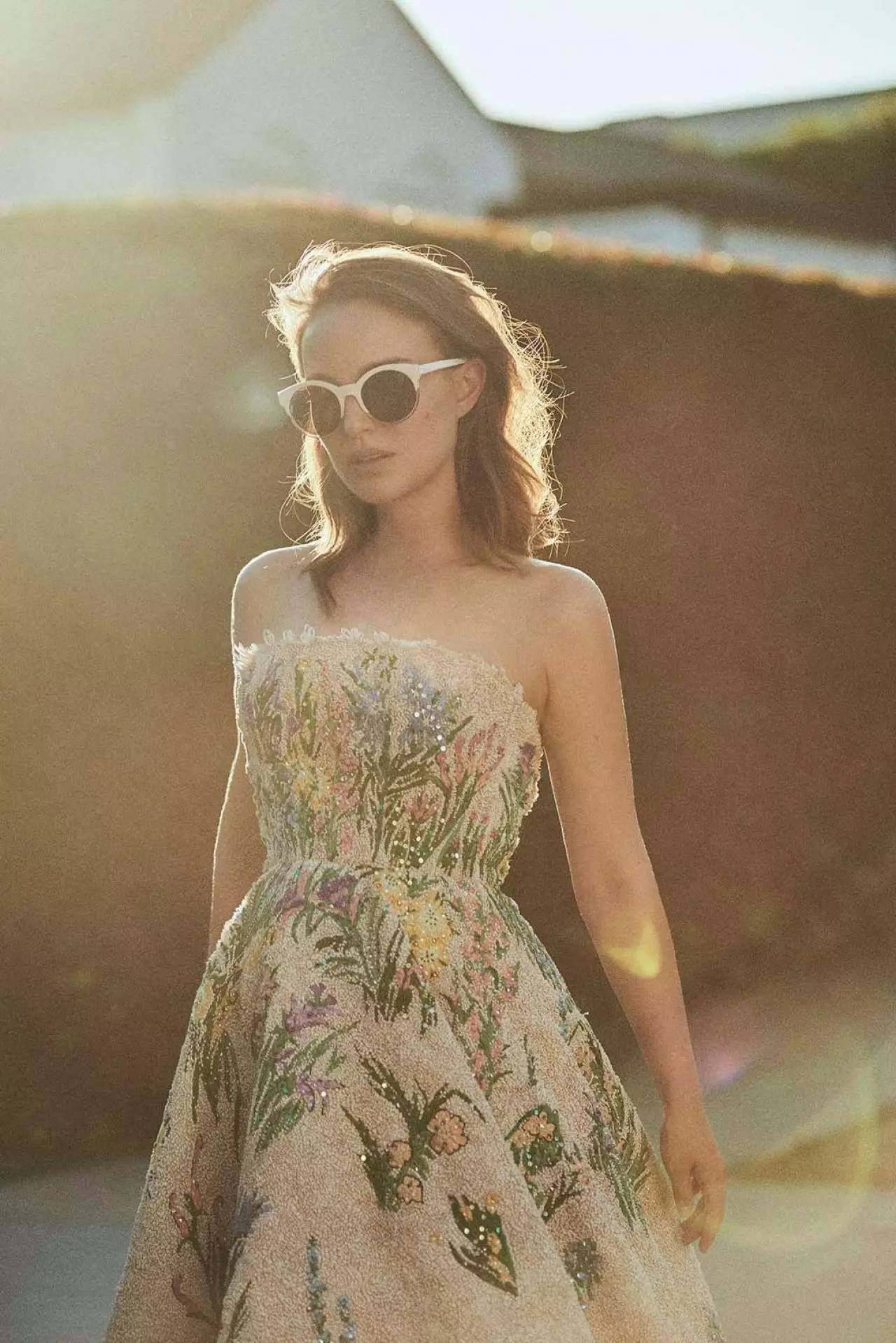 Miss Dior娜塔莉·波特曼最新代言写真 演绎肆