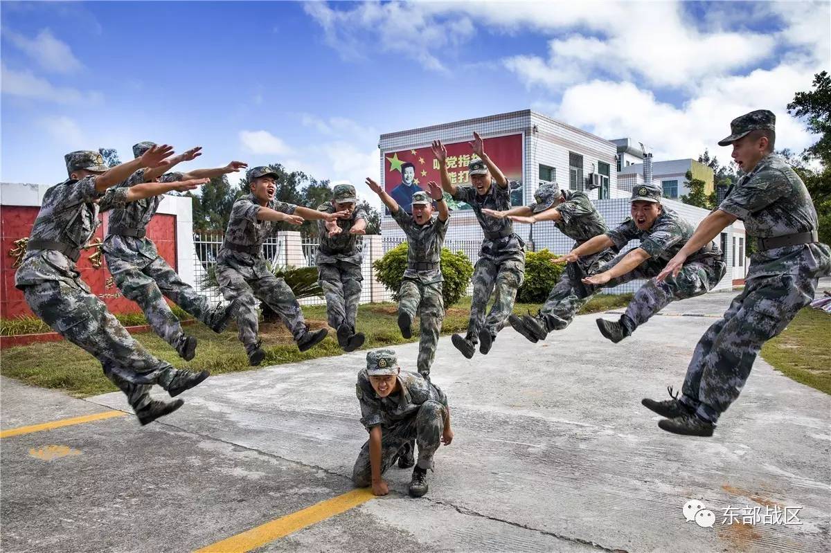 看我强劲的"军体拳"