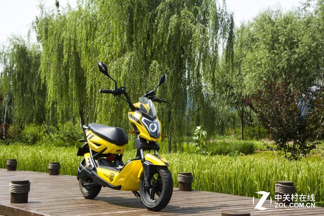 主流消费市场新神器 爱玛小玛A3评测