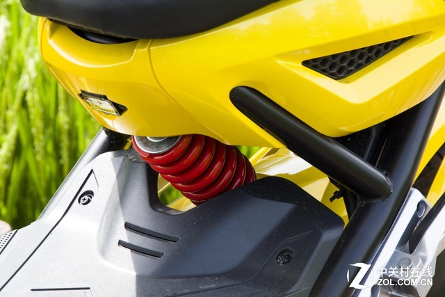 主流消费市场新神器 爱玛小玛A3评测