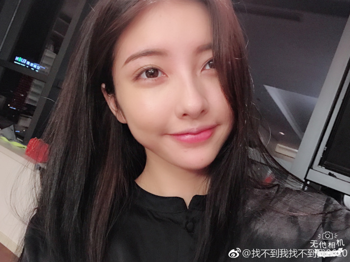 豆得儿回应与王思聪分手,快疯了,每天只睡4小时!