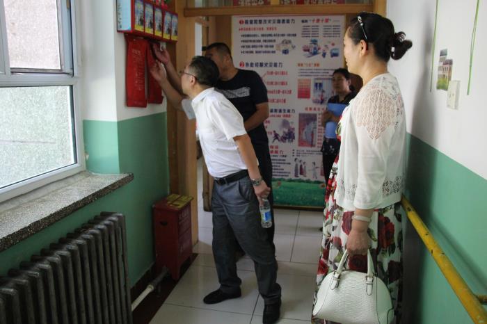 新疆奎屯市民政局检查社会福利机构安全生产工