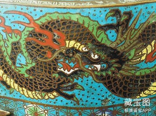 藏友收藏的景泰蓝香薰炉，据说是日本回流的藏品，价值几何呢？_
