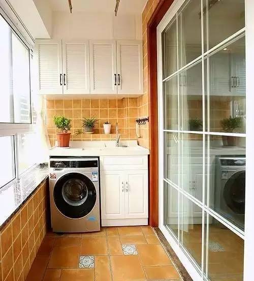 洗衣机不知道放哪?看看别人家的阳台!_凤凰资讯