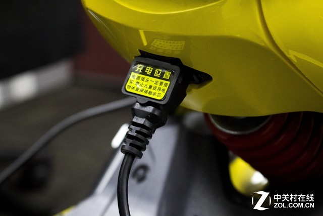 主流消费市场新神器 爱玛小玛A3评测