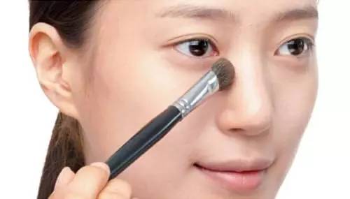 怎么挑好看的近视镜,怎么挑好看的近视镜片