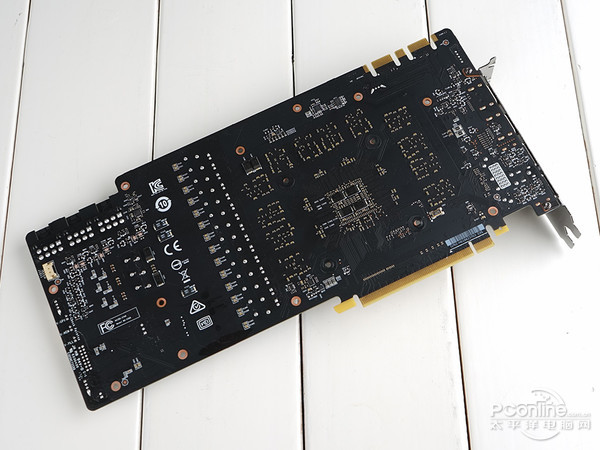 微星GTX1080Ti闪电评测