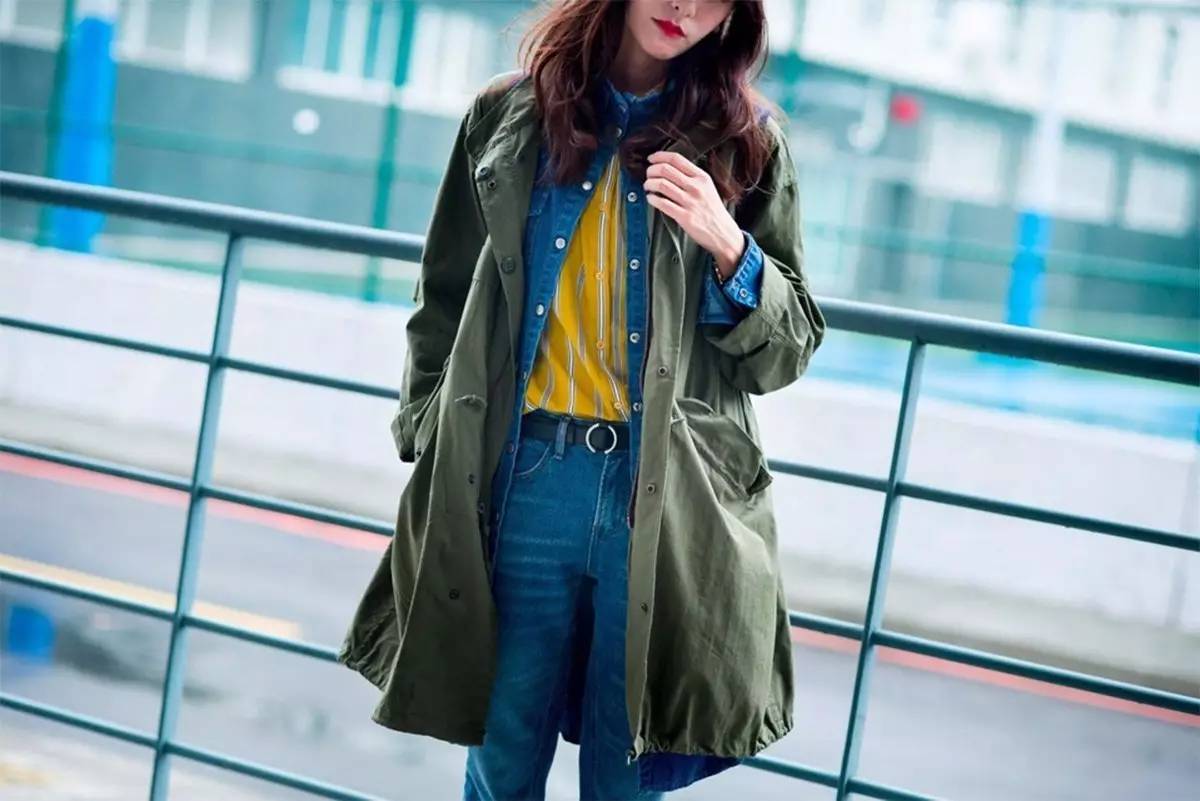 我想找一个军装 Girl 做女朋友。