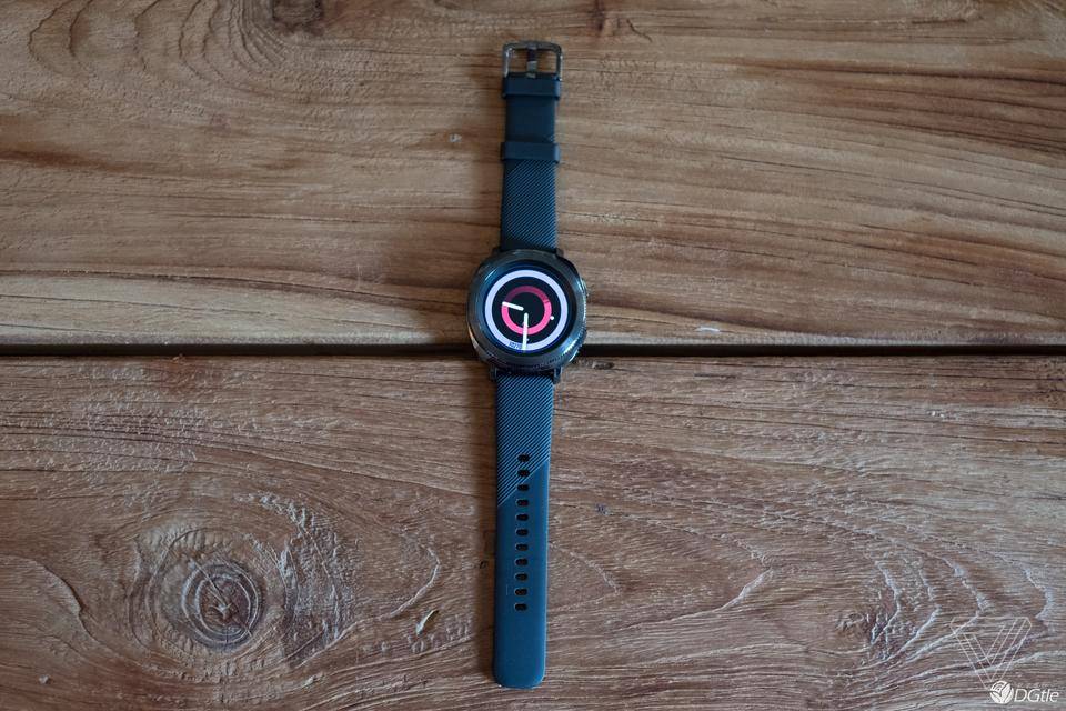 三星發(fā)布 Gear Sport/Fit2 Pro/IconX