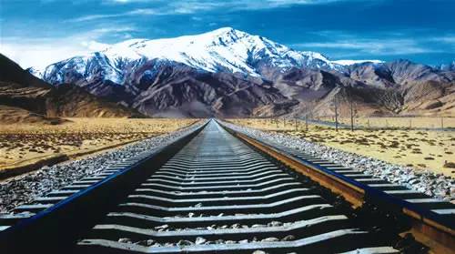 造价2000亿的川藏铁路终于要来了，沿途风景美到哭！