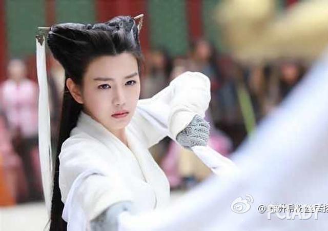 看了陈妍希的脸,你就明白为什么陈晓那么爱她