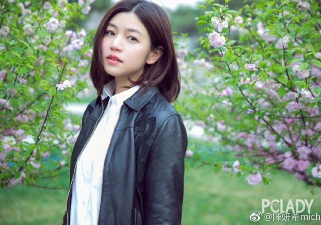 看了陈妍希的脸,你就明白为什么陈晓那么爱她