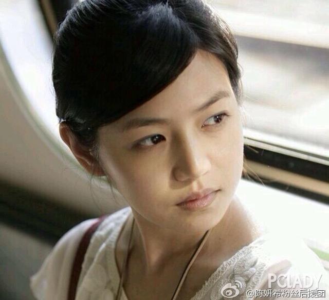 看了陈妍希的脸,你就明白为什么陈晓那么爱她
