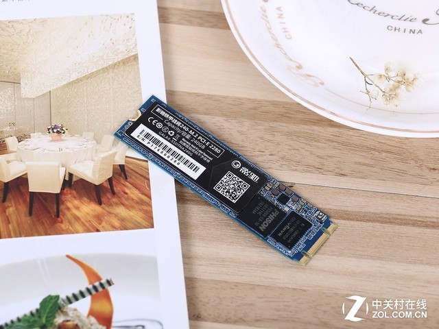超强散热 影驰铁甲战将240GB SSD评测 