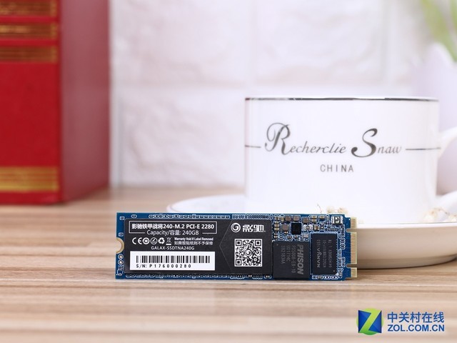超强散热 影驰铁甲战将240GB SSD评测 