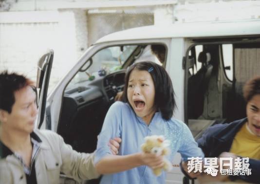 胡杏儿演美女长得丑?最丑港姐胡杏儿龅牙怎么整的整容前后照片