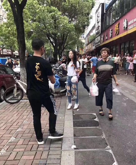 文章配图