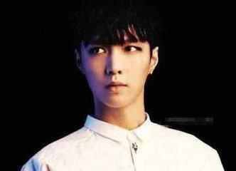 鹿晗魅惑陈坤阴柔, 老干部胡歌也有烟熏妆!