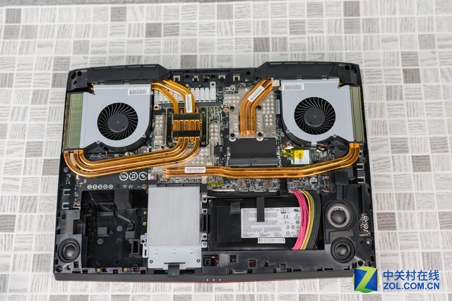 十热管风冷旗帜 微星GT75VR旗舰本评测