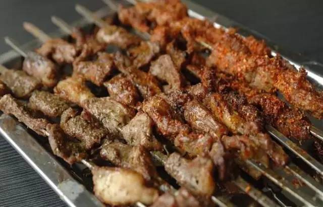 只有新疆人，才懂烤肉这7种打开方式！
