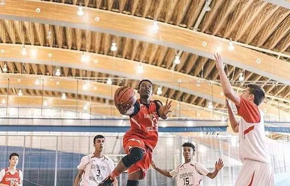 【教学】你为什么一直学不会跳步上篮?简单几