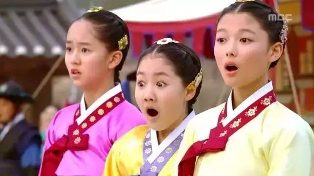 颜值演技飙高的她,从稚嫩童星成功蜕变成国民女神!!