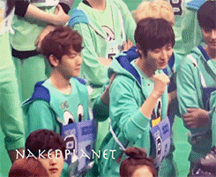 从自行车cp到小绵羊cp到大奔cp,副驾驶座是一直是某阿爸的,灿白果然