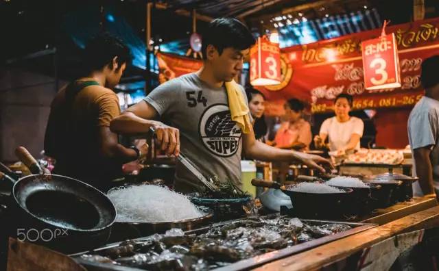 超越东京，CNN评选的街边美食之都No.1原来是这里！