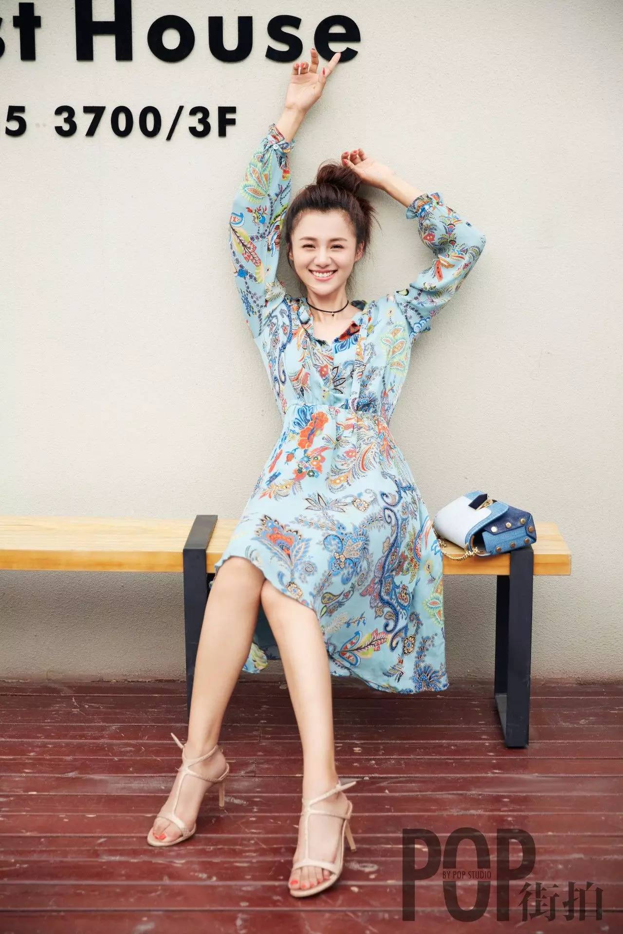 POP街拍 vol.021︱甜美少女安悦溪_凤凰资讯