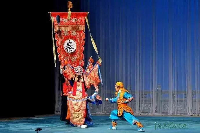 揭秘中国古代的战吼与战旗:《英雄》中的 风、