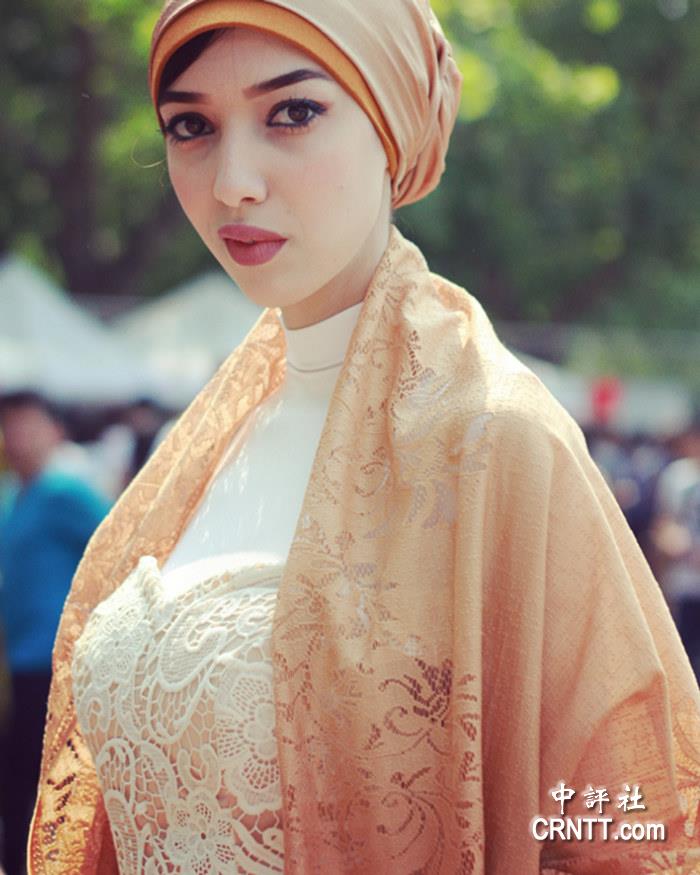 金砖最美女记者:让五亿阿拉伯人了解中国