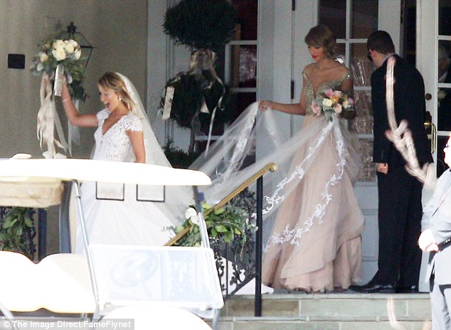 3168297800000578-3456613-Dutifully_holding_her_veil_Taylor_Swift_set_aside_her_pop_diva_c-a-101_1456028504425