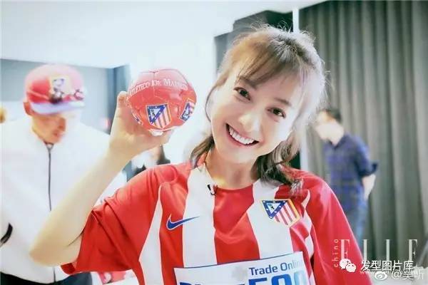 吴昕剪刘海上瘾?这款二次元“眉上刘海”你打几分?