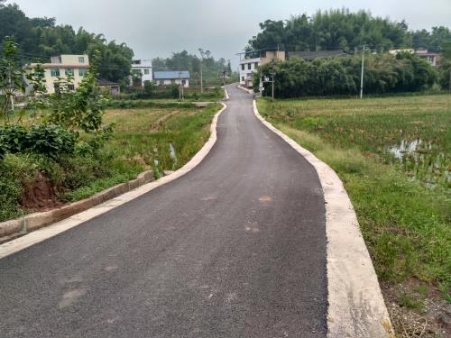 铜梁大庙镇:加快农村联网公路建设