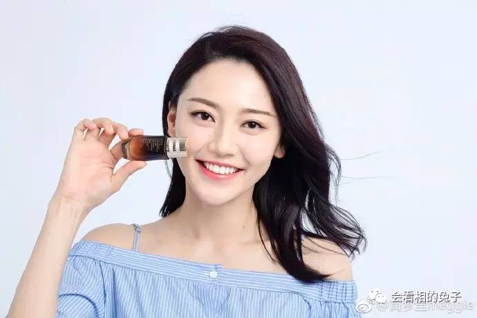http://7xo6kd.com1.z0.glb.clouddn.com/upload-ueditor-image-20170905-1504601337370099751.jpg 【兔子播报】NO.364,黄梦莹的面相如何??兔兔突破4万粉丝?