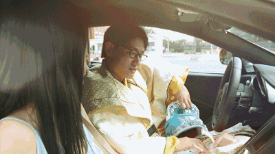 光有豪车,钞票 对于美女完全任何吸力.