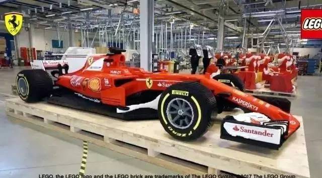 「周边」350000 块乐高打造全尺寸法拉利 F1 赛车！
