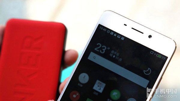  Anker枪炮玫瑰：这颜值当充电宝可惜了