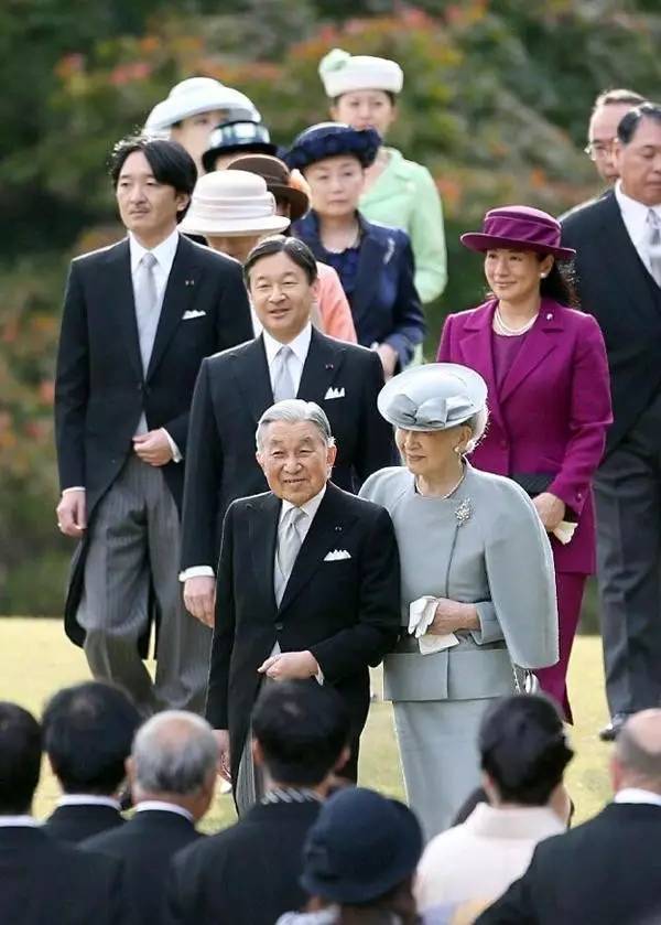 公主下嫁变平民 皇位继承人越来越少日本人操