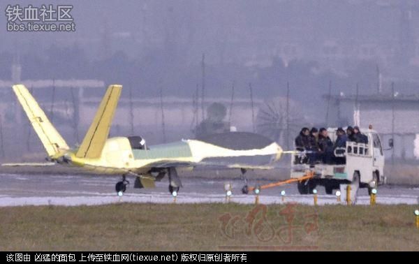 中国最新空军武器高调亮相, 美国要求禁止售卖, 决不答应!(图28) 铁血网提醒您:点击查看大图
