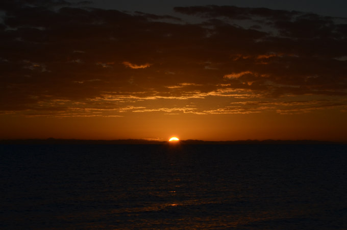 在青海湖观看日出的感受绝对是不同以往,这是一个自然的变化过程,也是