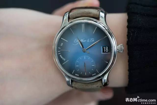 亨利慕时,Perpetual 1万年历一号