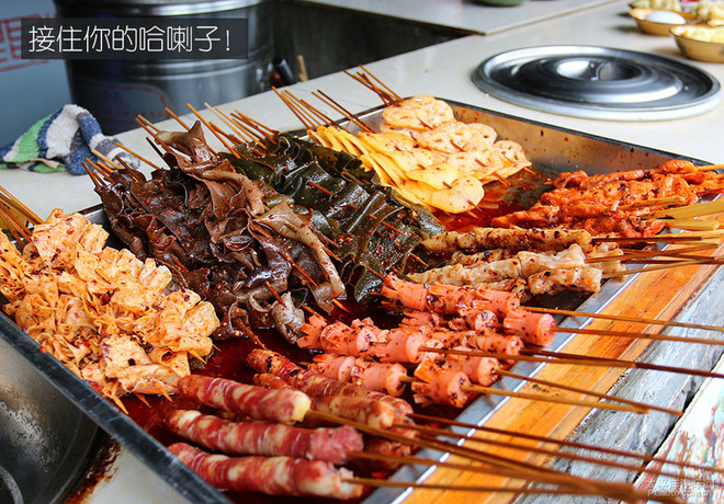 成都一日古镇吃货游记 三个男人一台车