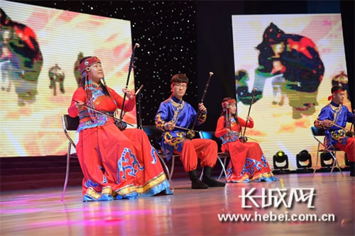 石家庄市新华区举办最美新华教育人表彰大会