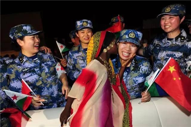中国海军为吉布提带去了什么?答案暖心了