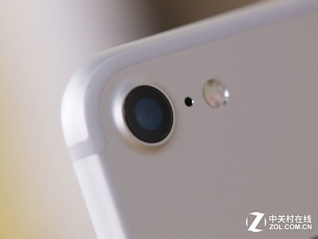 槽点最大的两代iPhone iPhone8竟占其一