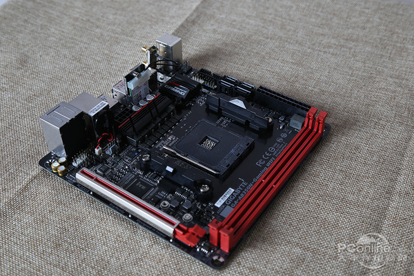 技嘉AB350 Gaming主板